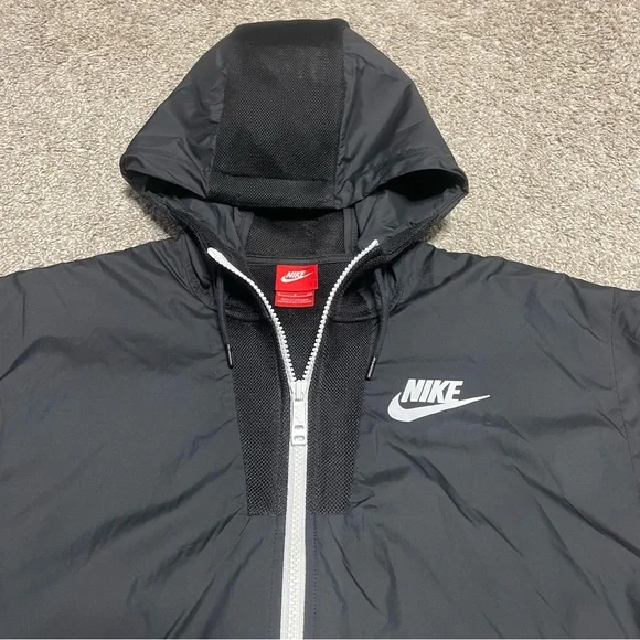 Women’s Nike Tech Hypermesh Vest Jacket Size S - Picture 3 of 4